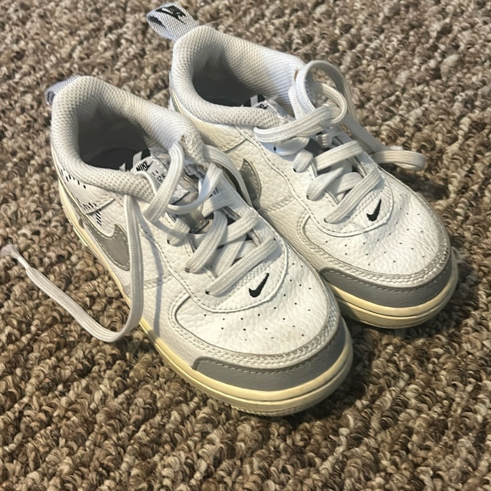 Nike shoes
